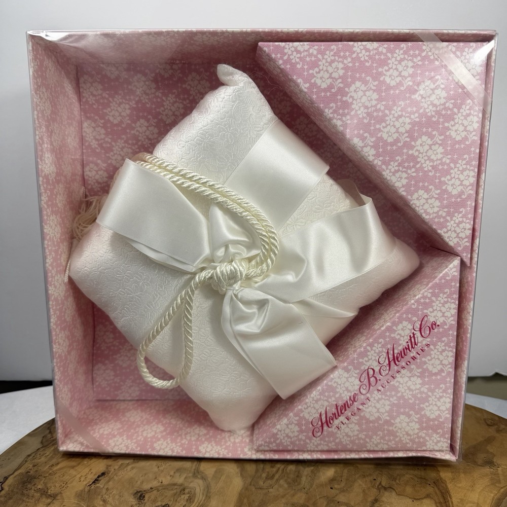 Hortense B Hewitt White Brocade Ring Bearer Pillow Tassel Satin NIB