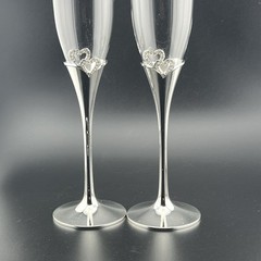 Set of 2 LENOX Creative Heart Shape Champagne Flutes With Rhinestone Hearts