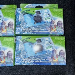 4X Underwater Camera Waterproof Fuji Quicksnap 27 Exposure Fujifilm NEW 10/25