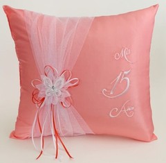 NEW! Quinceanera Kneeling pillow Red with Silver – cojin para quinceanera rojo