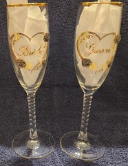Rawcliffe Bride & Groom Champagne Flutes Pewter Roses with Gold Heart