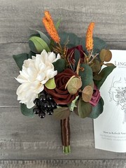 Ling’s Moment Amber 7″ Inch Artificial Flowers Wedding Bouquet New Open Box