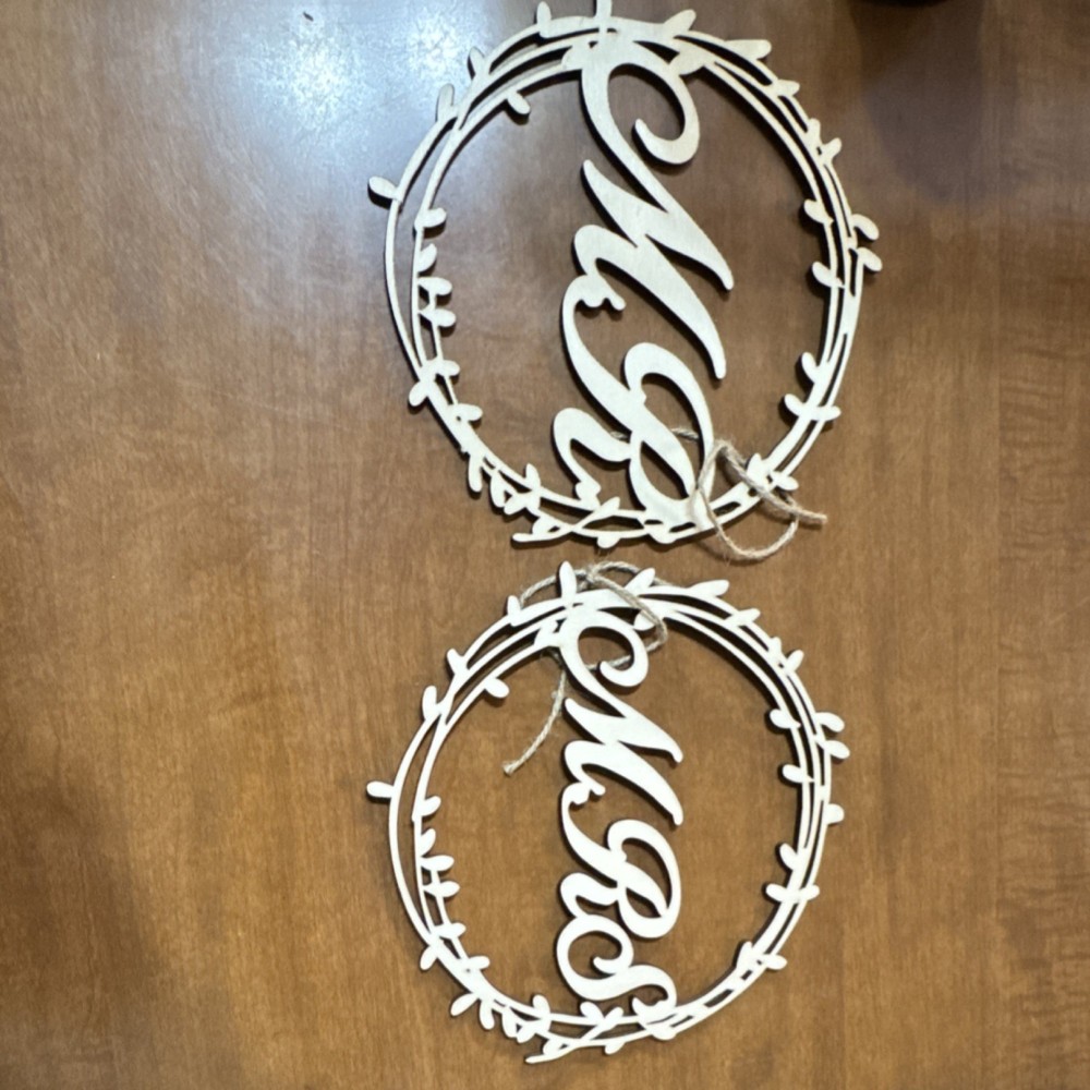 Wooden Circular Hanging Wedding Decorations Set of 2 Beige Reusable Romantic