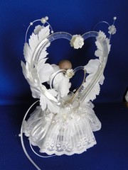 New Elegant Vintage Caketop with Bride/Groom with acrylic hearts white decor 303