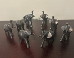 Pottery Barn Place Card Holders Bronze Metal Elephant Trunk Up 3×3” Set Of 8