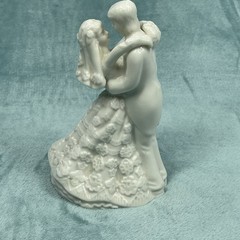 Bride Groom Wedding Cake Topper Dancing Couple White Porcelain Figurine 5.5″