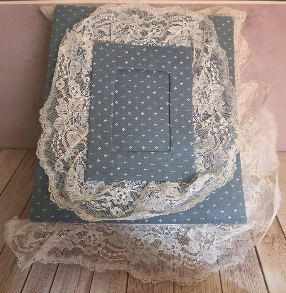 VTG Blue Floral Fabric Lace Photo Album Cottagecore Shabby Chic Slip-In Pages