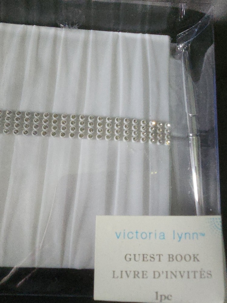 Victoria Lynn Wedding Guest Book with Crystals Pen white 16 Signature Pages NIB