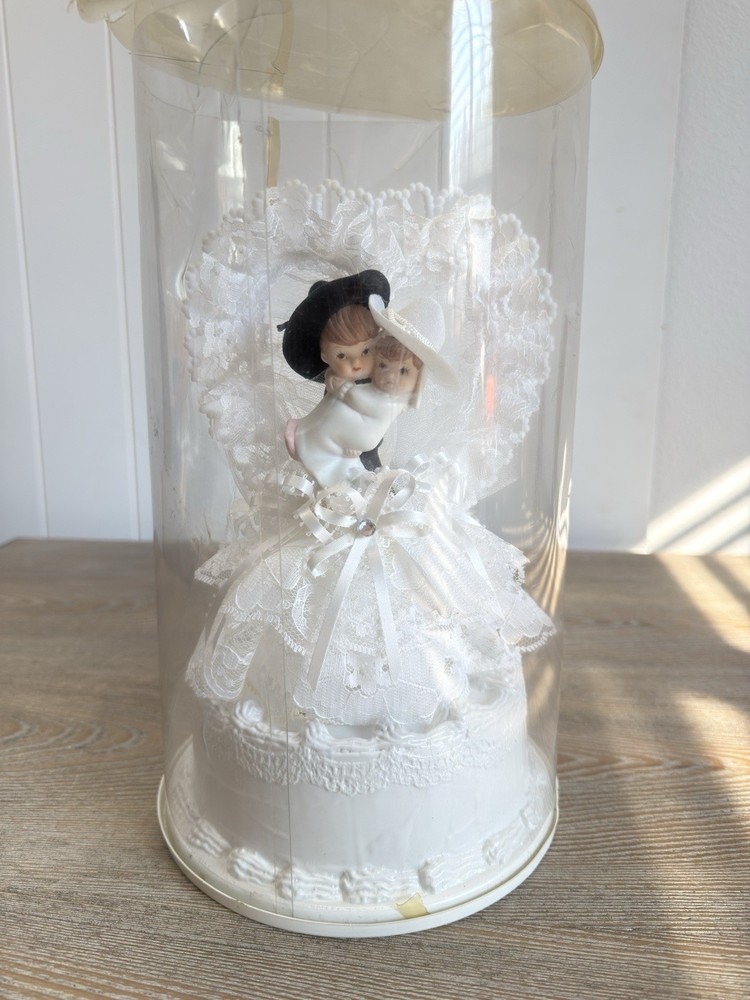 Western Cowboy Cowgirl Hats Bride & Groom Wedding Cake Topper NIB Jamie Lynn