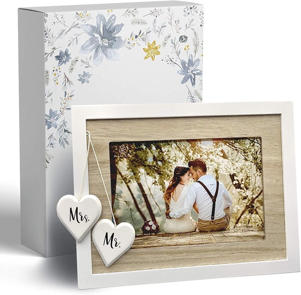 Mr & Mrs Picture Frame 8×10 – White Picture Frames with Hearts (NEW)