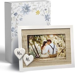 Mr & Mrs Picture Frame 8×10 – White Picture Frames with Hearts (NEW)