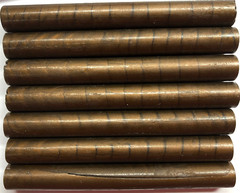 Cocoa Brown Pearl Glue Gun Sealing Wax – 7 Sticks app. 4″ long, may be imperfect