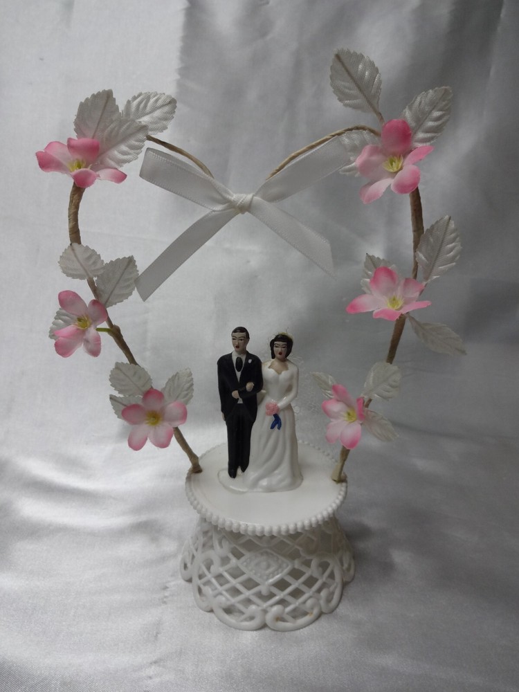 Bride and Groom Wedding Anniversary Cake Topper Vintage Pink White Black