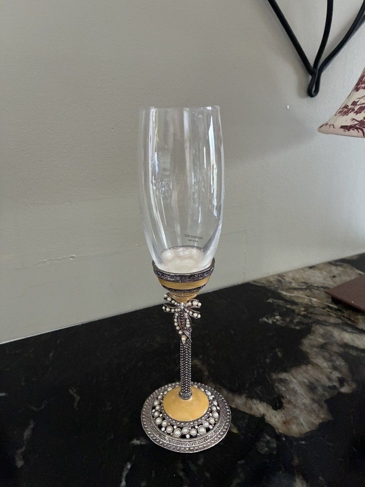 One Things Remembered Ceremonial Bride & Groom Wedding Champagne Flute Glass