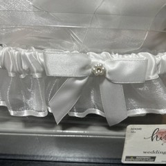 Studio His & Hers Wedding Ensemble Set-4 Pieces