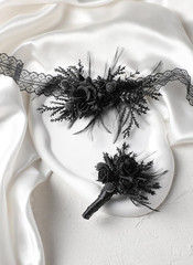 Corsage and Boutonniere Set – Black Wristlet for Men Prom Dark Wrist Corsage for