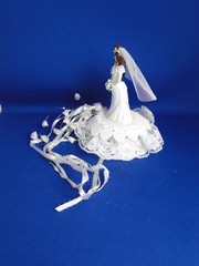 New Vintage Wilton Petite «Romance» Wedding Cake Top, black tux, 104-942