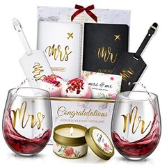 Wedding and Engagement Gift for Couples – Valentine’s Day, Bride and Groom,