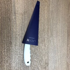 Lady M Cake Patisserie Knive – Premium Plastic Serrated -New with Paper Sheath