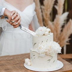 KSENDALO Elegant Wedding Cake Cutting Set with Hollow Handle Cake Knife and Serv