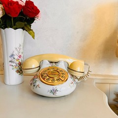 Royal Albert Porcelain Phone – Constance Pattern, Cream Floral Receiver, Figurin