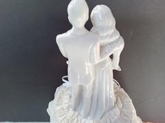 WEDDING TOPPER VTG COUPLE PORCELAIN WHITE FIGURES 8″ TALL SATIN & LACE RUFFLE