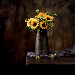 2 Yellow 13″ tall Faux Silk Sunflower Bouquets Wedding Party Events Decorations