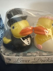 NWT NIP Rubber Duck Bride Groom Husband Wife Novelty Toy Wedding Honeymoon