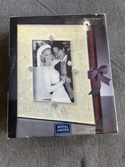 Royal limited wedding album