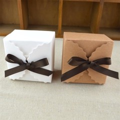 50PCS Wedding Party Candy Box kraft White Gift Box with Robbon Packing Romantic