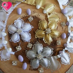 Flower Petal Pull Bow Ribbon Pouch Jordan Almond Holder Baby Wedding Party Favor