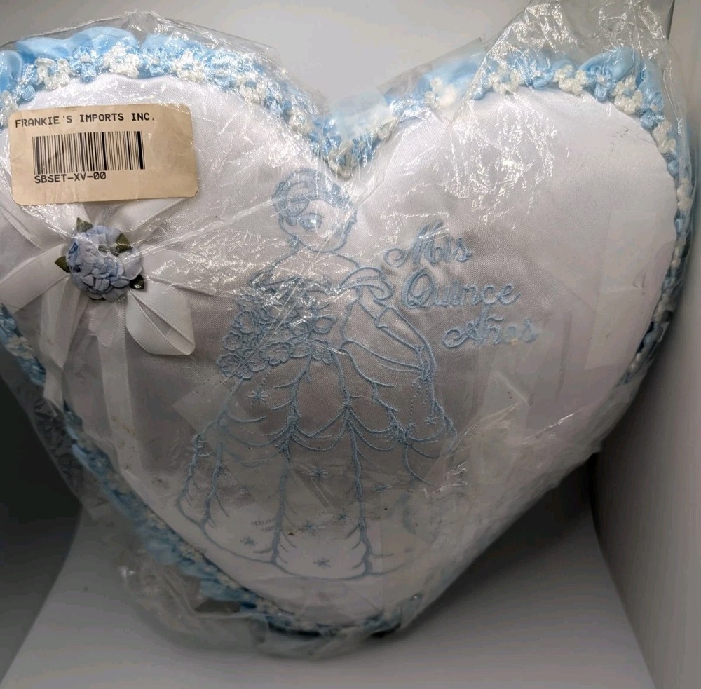 Ms Quince Kneel Pillow