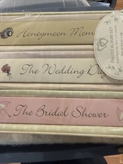 Wedding Photo Album Set New In Wrap 7x6x5”