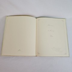 Hallmark Album «Memories Of A Special Occasion» Elegant Gold/Ivory Classic Event