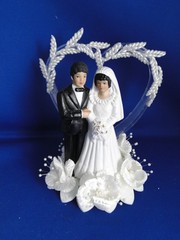 New Vintage Medium Dark Skin Bride & Groom heart Wedding CakeTop, #324