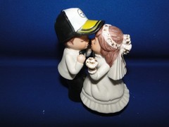 New Pittsburgh Steelers Kissing Bride & Groom Wedding Cake Top figurine with cap