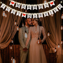 Mr and Mrs Just Married Banner, Wedding Bunting Banner with LED Fairy String Lig