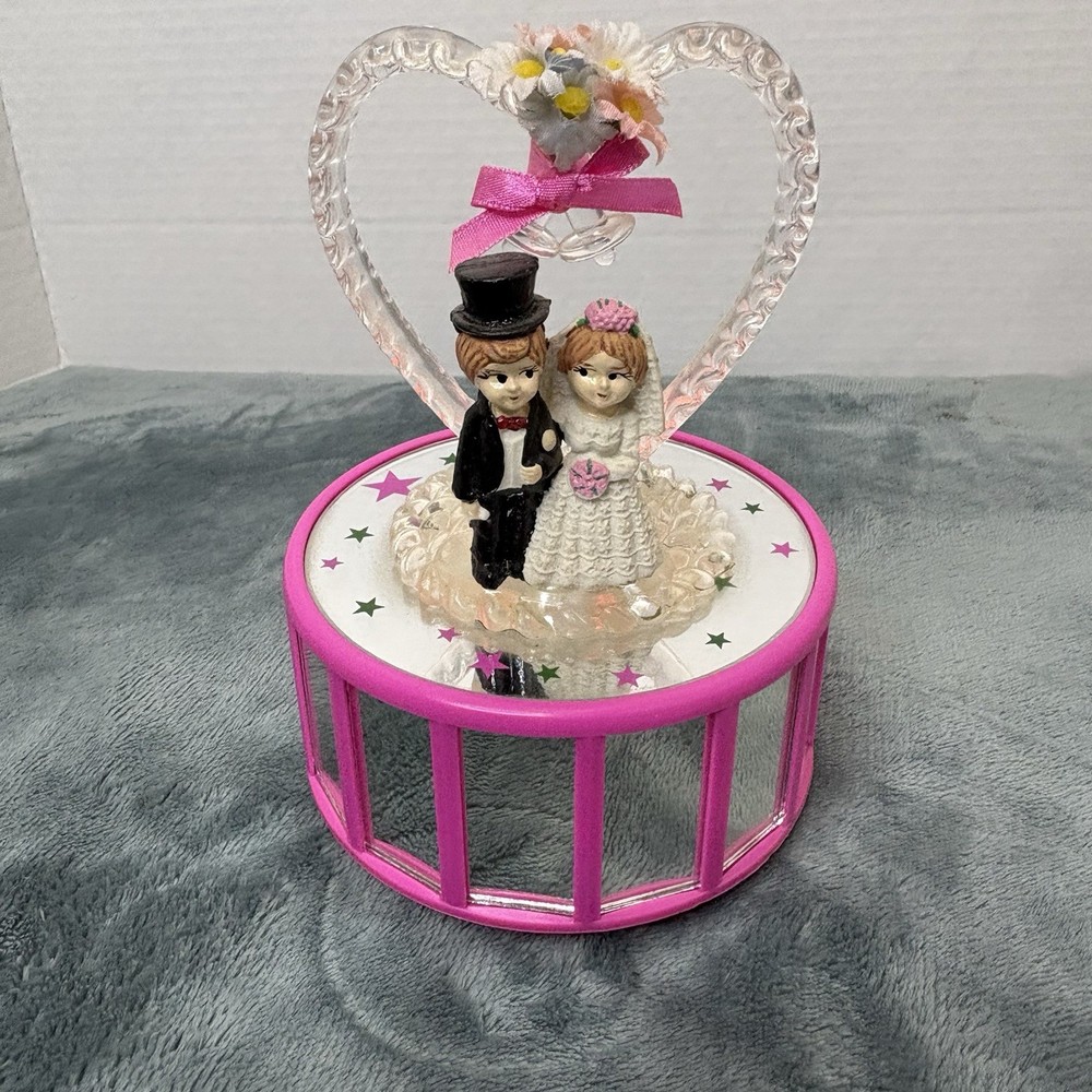 Musical Rotating Wedding Decoration Bride And Groom Lights Up Classic