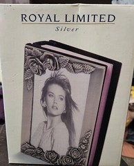 Vtg Royal Limited «Silver» Photo Rose Mini Album NIB Holds 80 4×6 #21546
