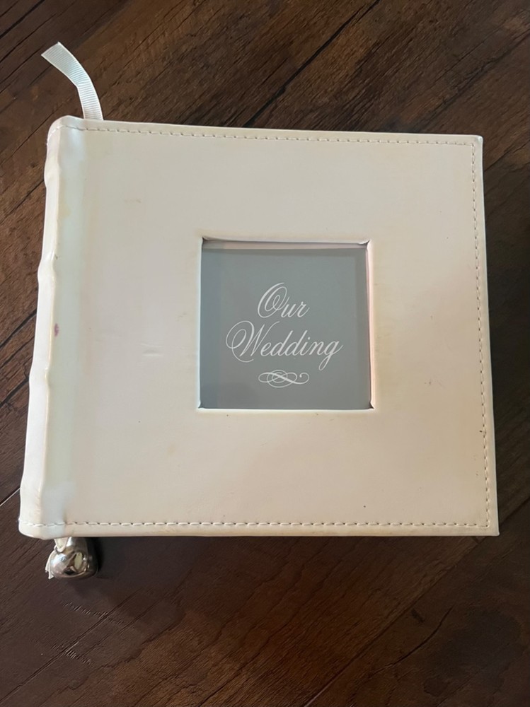 Two’s Company – Our Wedding Day Album Memory Book