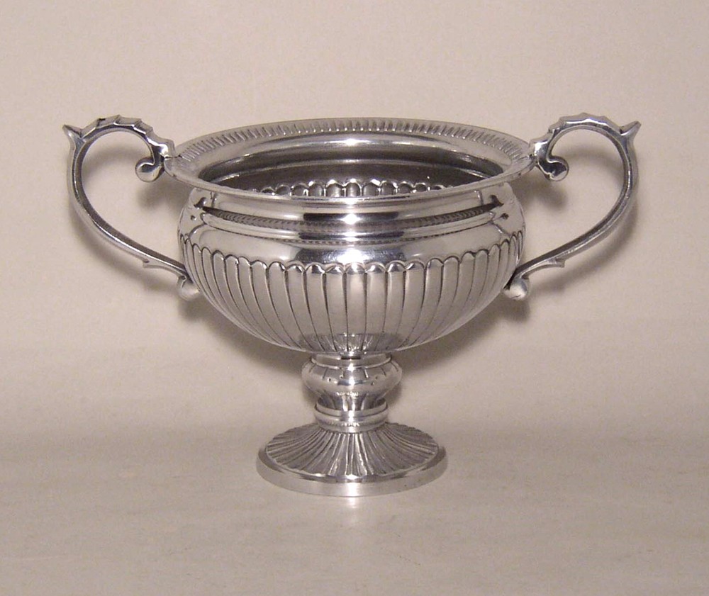 Compote Bowl Vase Polished Aluminum Revere Handle Pedestal Round 8″D 7.5″High