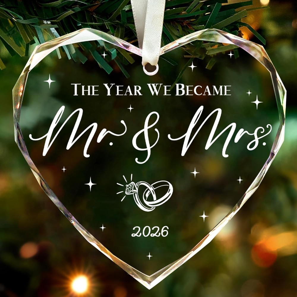 Chic Mr and Mrs Ornament – Heart-Shaped Keepsake for Bridal Showers & Weddings
