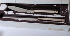 VERA WANG Wedgwood Love Knots Silver Plated Cake Wedding Set