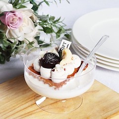 24 Clear 6 oz Crystal Plastic Footed Dessert Cups Spoons Party Event Decorations