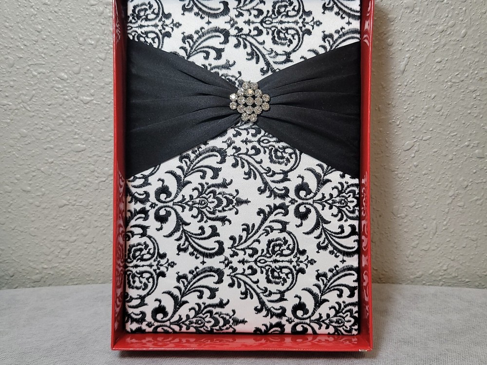 STUDIO HIS & HERS GUEST BOOK BLACK AND WHITE
