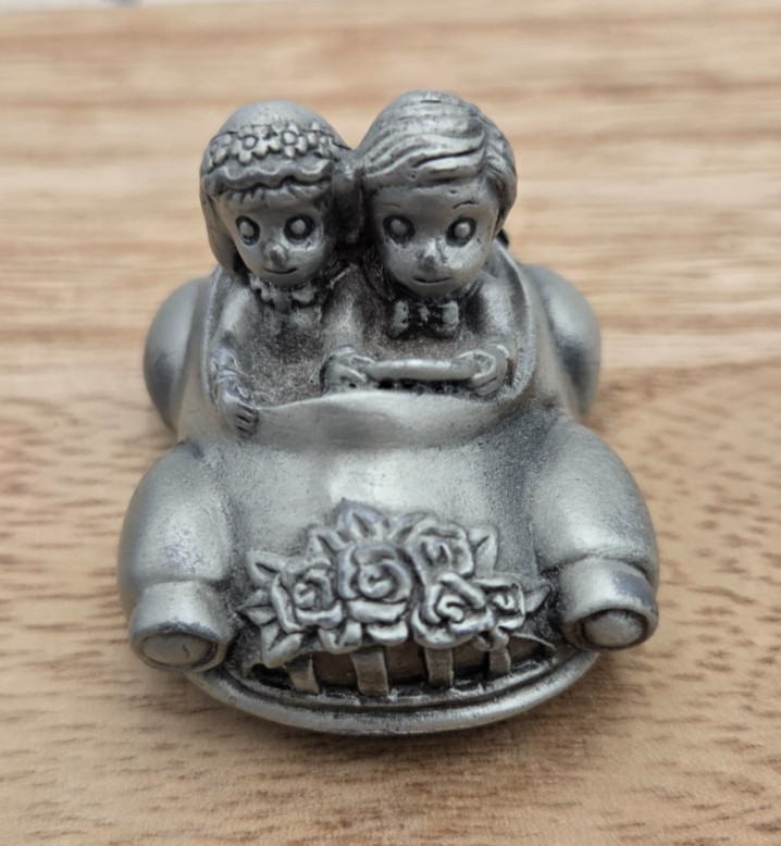 Vintage Pewter Bride & Groom Car Place Card Holder Wedding Table Decor Single