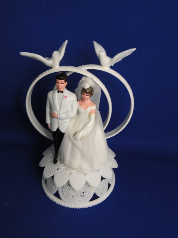 New Vintage Wilton Petite Double Rings Couple Wedding CakeTop, doves, 104-42420