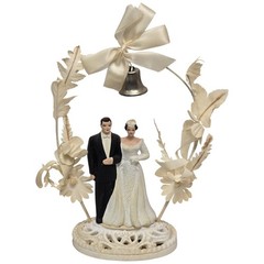 Vintage Wedding Cake Topper Bride and Groom Brown Hair Brunette 1950s