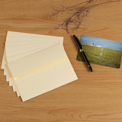 50 Pack 5 x 7 Envelopes Colored Self Seal for Wedding One Size Cream