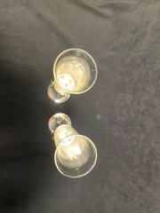 Vera Wang Love Knots Toasting Flutes – Elegant Wedding Champagne Glasses T935100